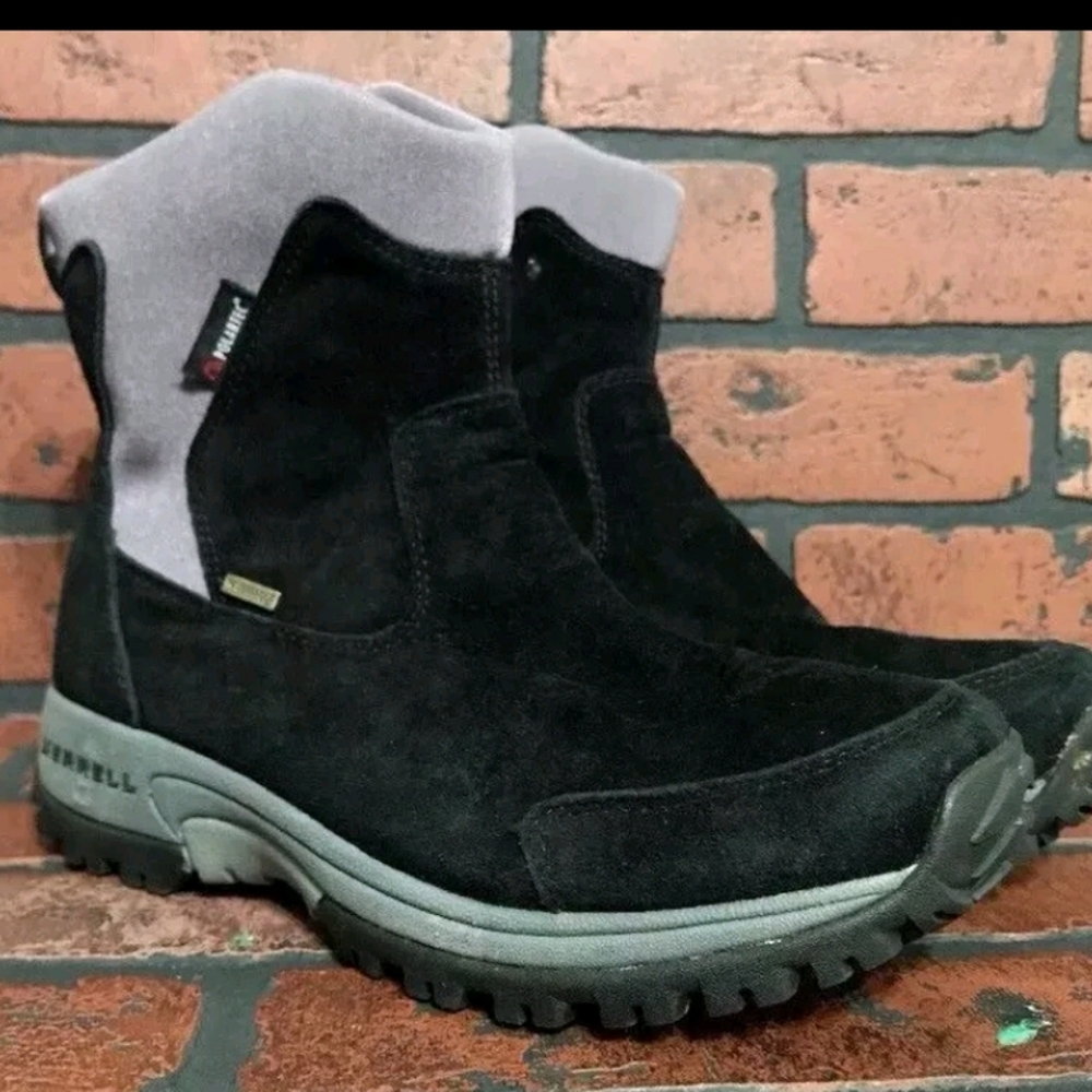 MERRELL Black Suede boot
